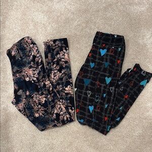 Set of 2 - Floral and Heart Patterned Leggings